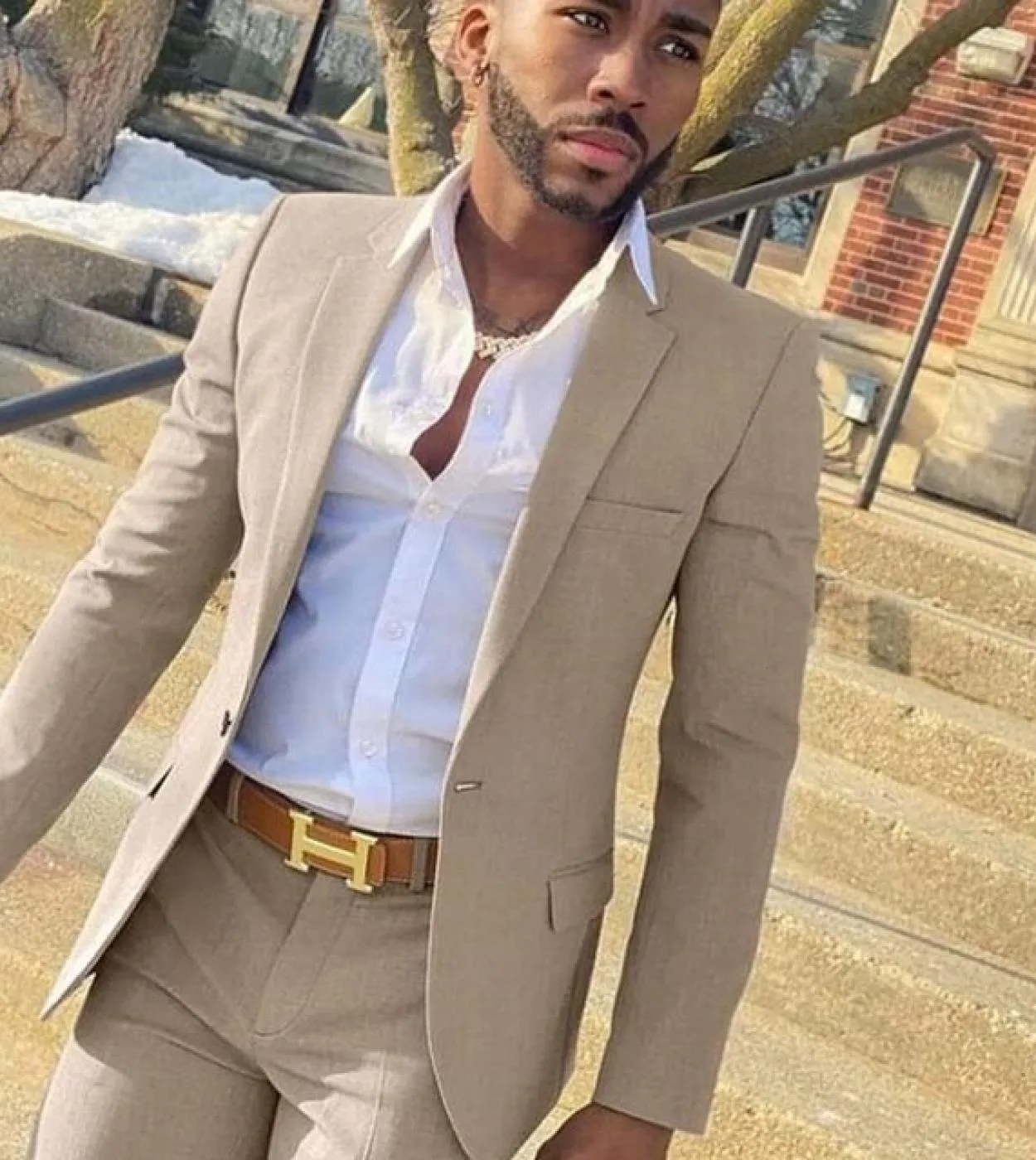 2022 Fashion Costume Slim Fit Gentlemen Abiti per uomo 2 pezzi Beige Wedding Groom Tuxedo Giacca maschile con pantaloni