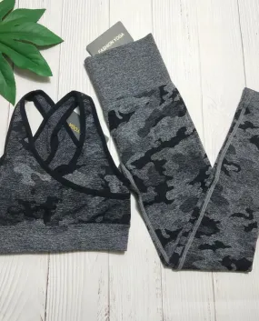 Camou Gym Set Donna Tute da yoga per fitness Allenamento Abbigliamento per donna Abbigliamento da palestra senza cuciture Reggis