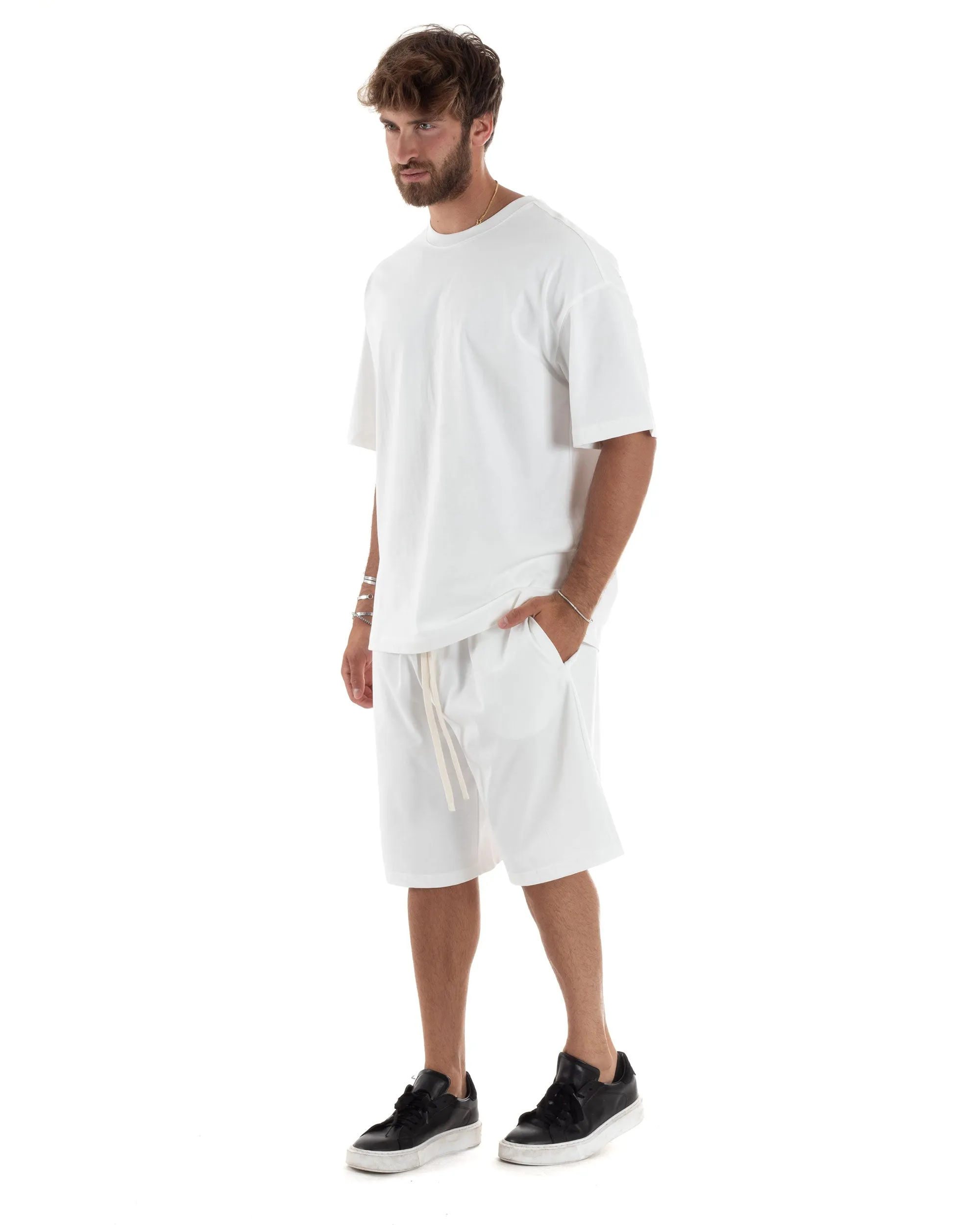 Completo Set Coordinato Uomo Cotone Outfit Basic Casual T-shirt Girocollo Bermuda Con Laccio Pantalaccio Regular Fit Bianco GIOS