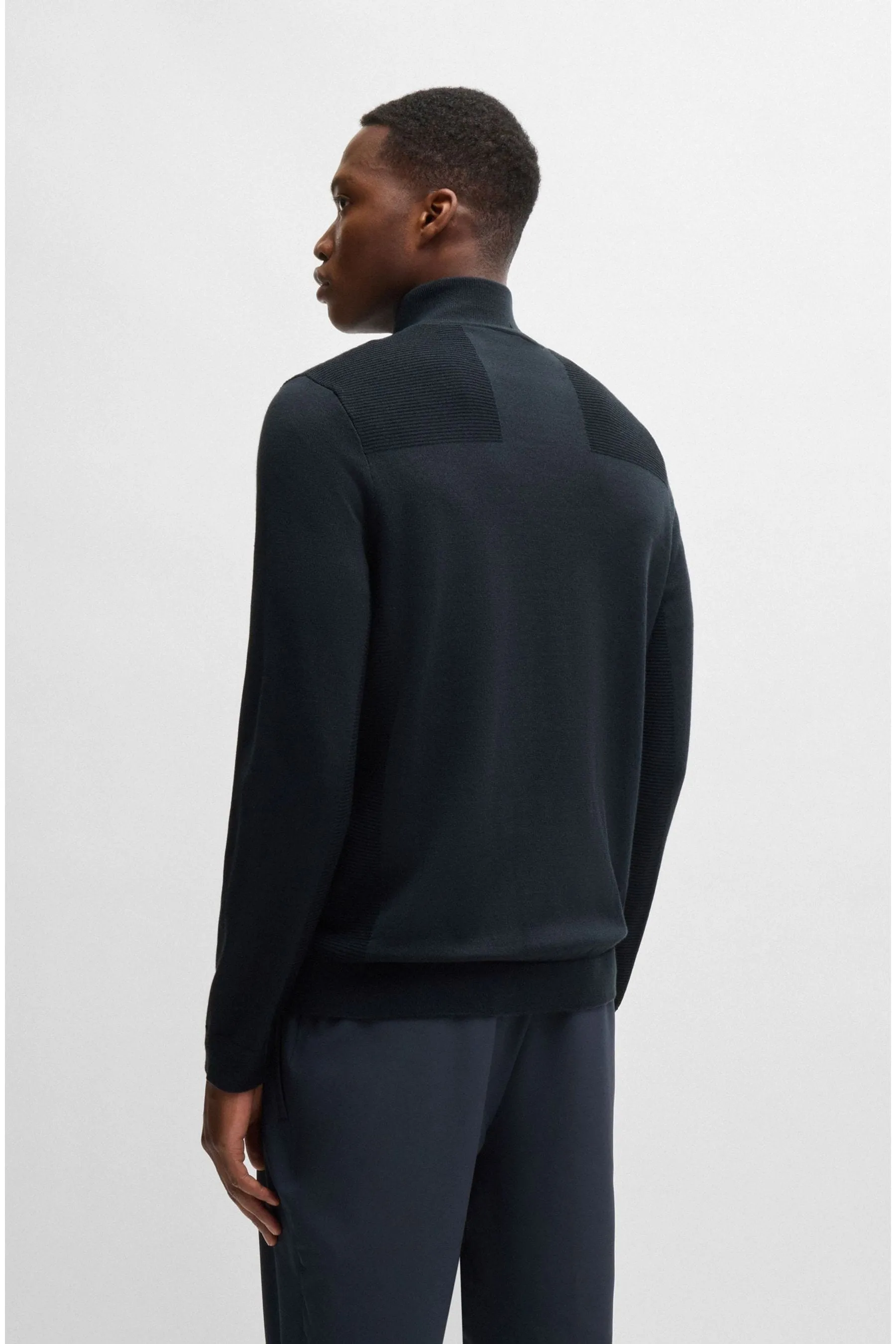 Maglione BOSS Quarter Zip in tessuto Dry-Flex    