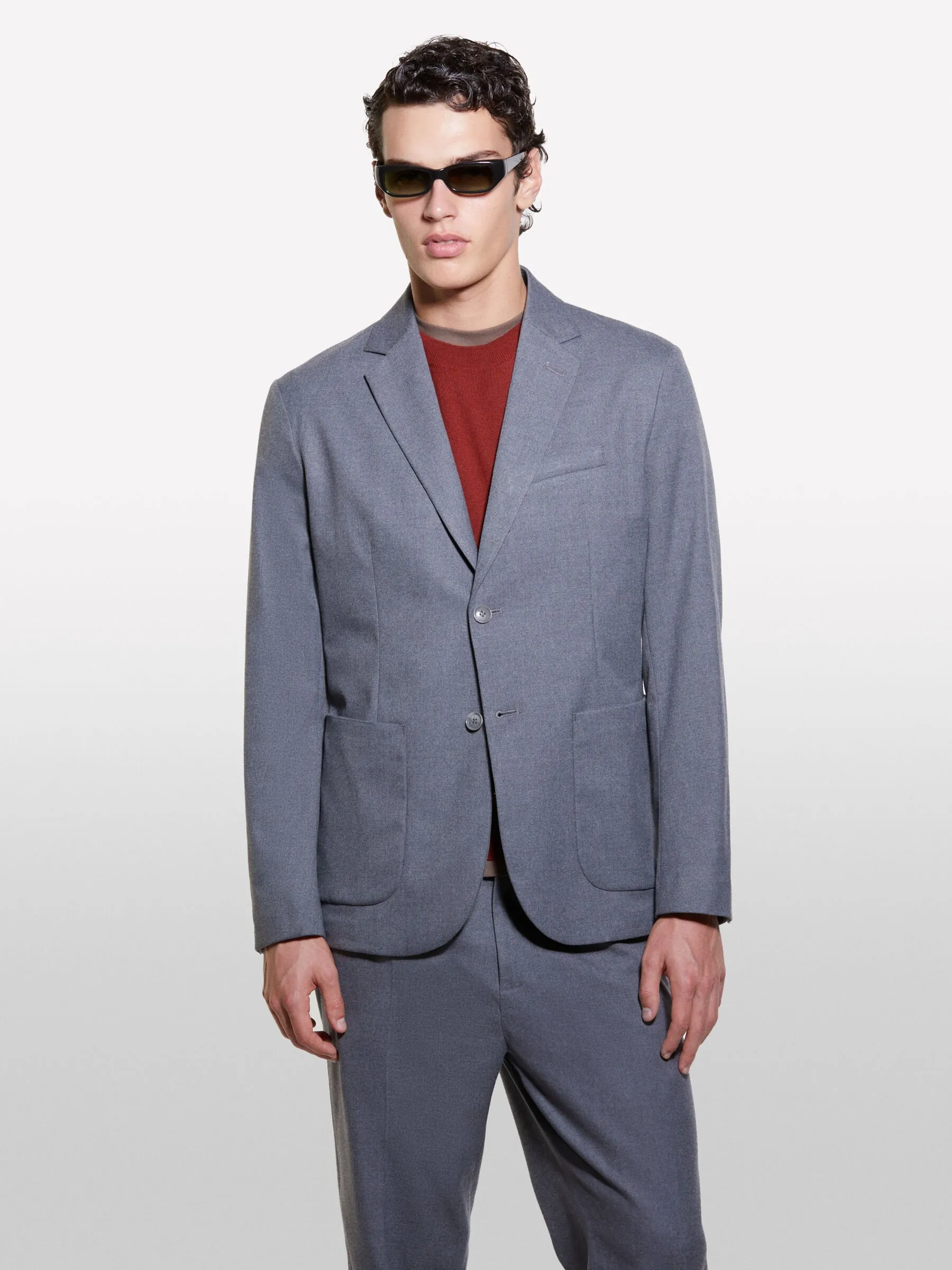 Nuovi arrivi      Blazer tecnico grigio